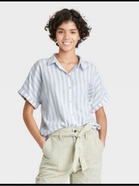 Universal Thread Blue and White Striped Shirt